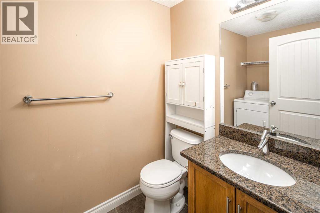 110 12 Avenue Northeast Property Photo 12