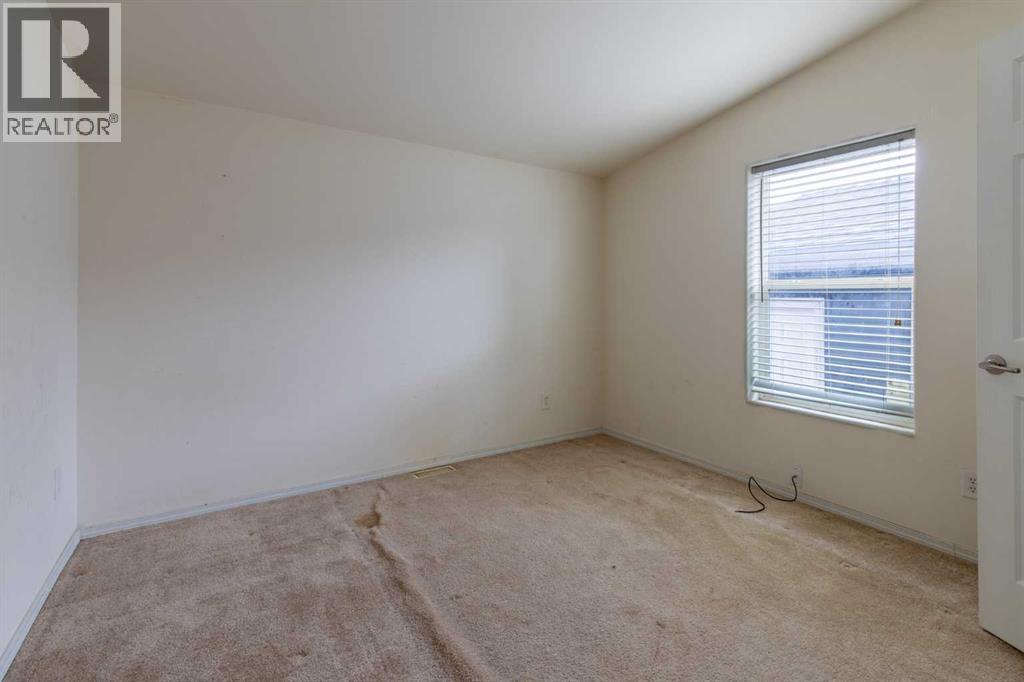503 5 Avenue Property Photo 13
