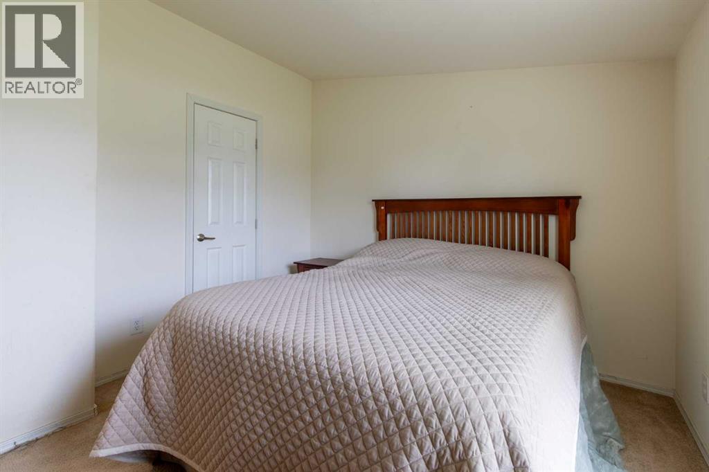 503 5 Avenue Property Photo 16