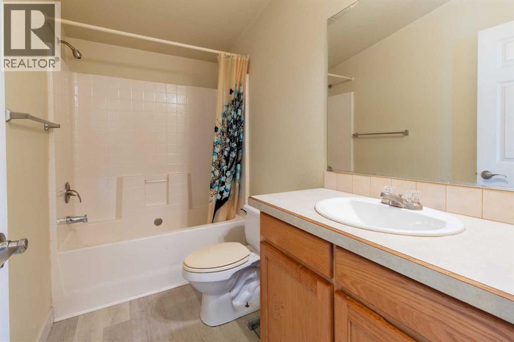 503 5 Avenue Property Photo 17