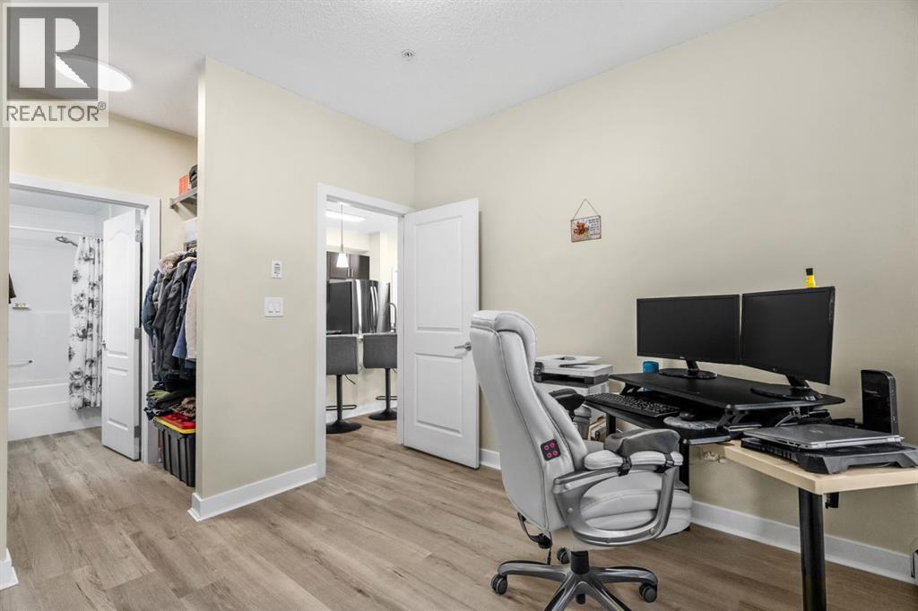 11 Millrise Drive Southwest Property Photo 24
