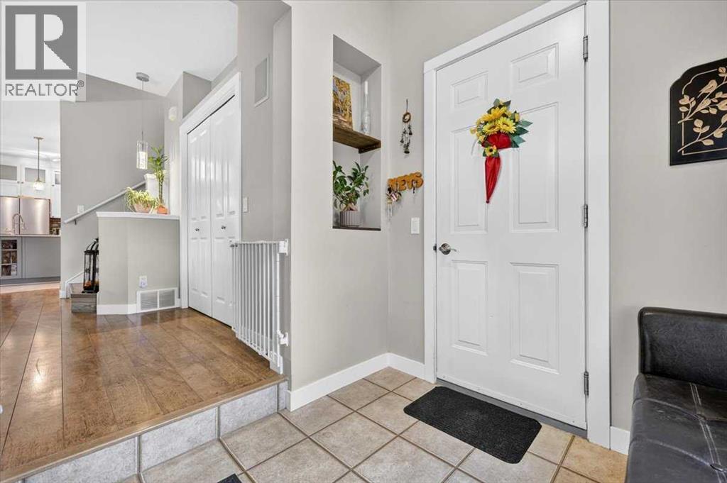 781 Stonehaven Drive Property Photo 4