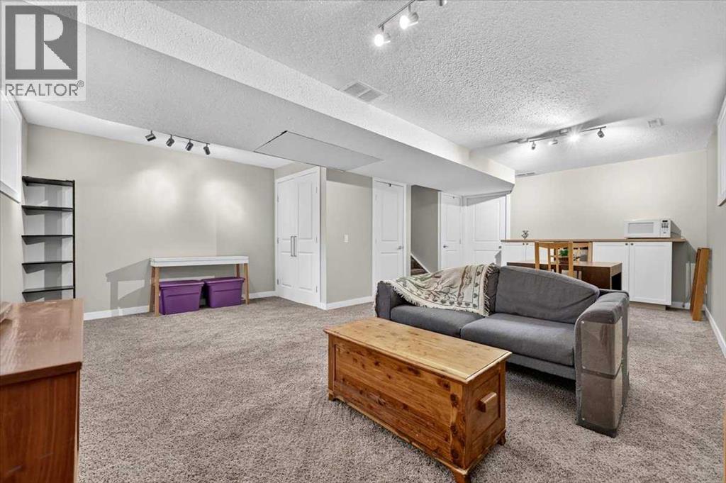 781 Stonehaven Drive Property Photo 32