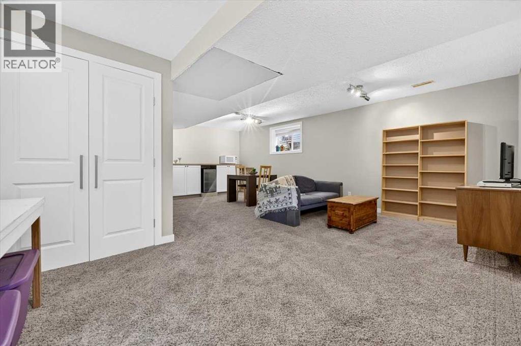 781 Stonehaven Drive Property Photo 33