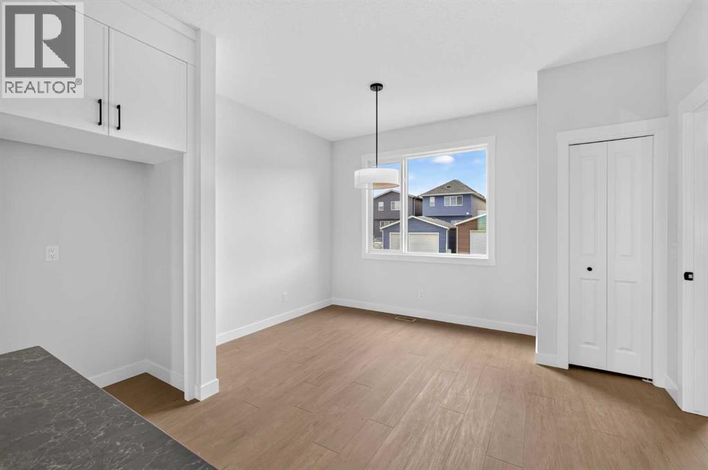 255 Lucas Gate Nw Property Photo 14