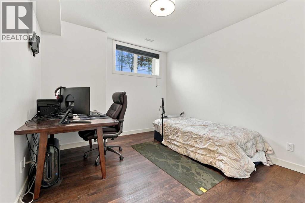73 Lundberg Crescent Property Photo 35