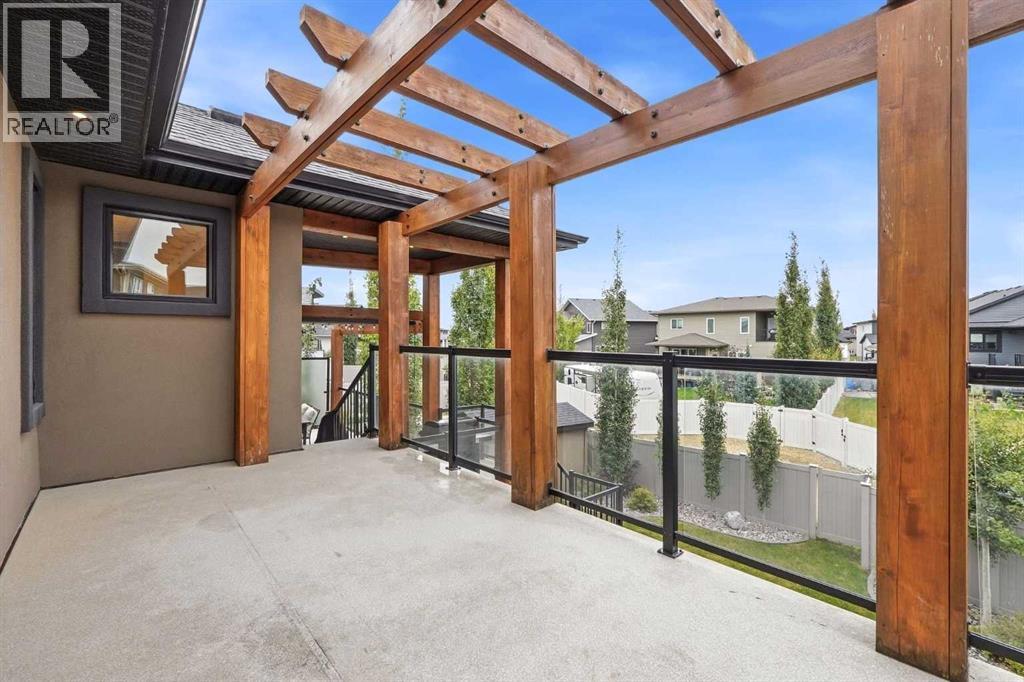 73 Lundberg Crescent Property Photo 40
