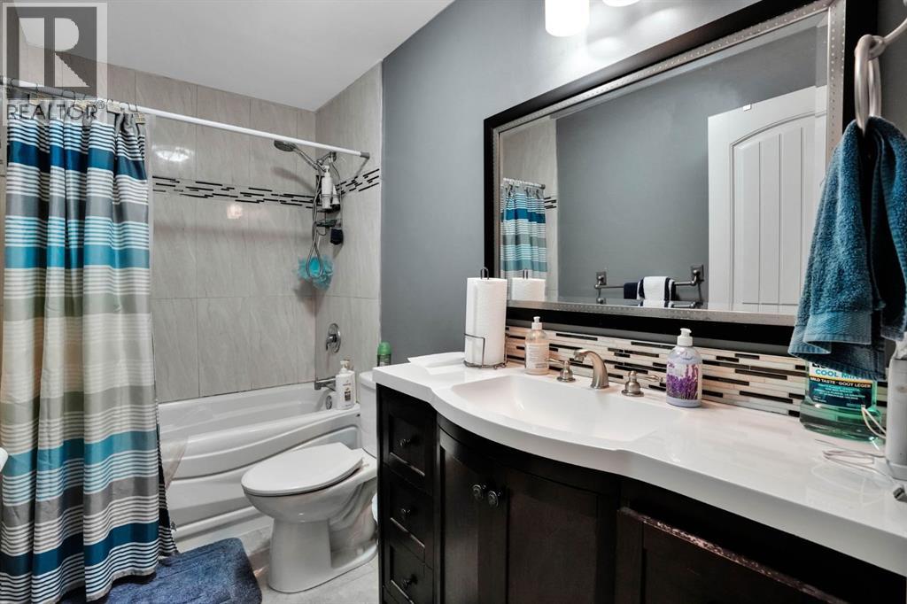 54 Royal Crest Way Nw Property Photo 32