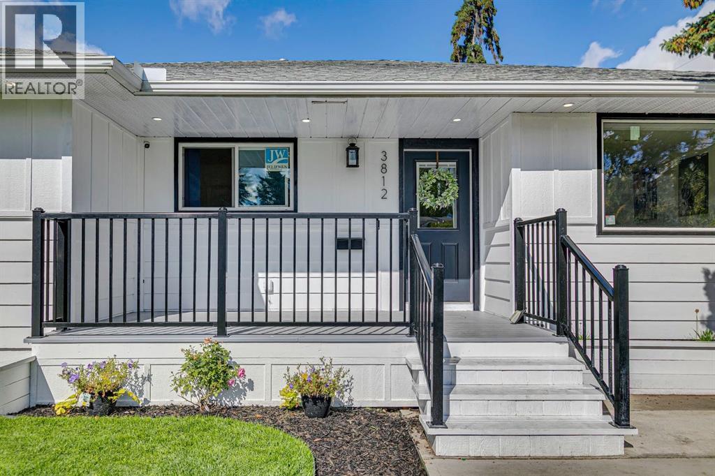 3812 3 Avenue Sw Property Photo 2