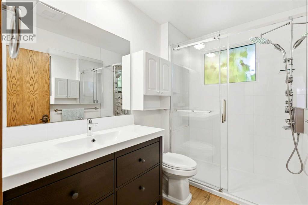 944 Canna Crescent Sw Property Photo 18