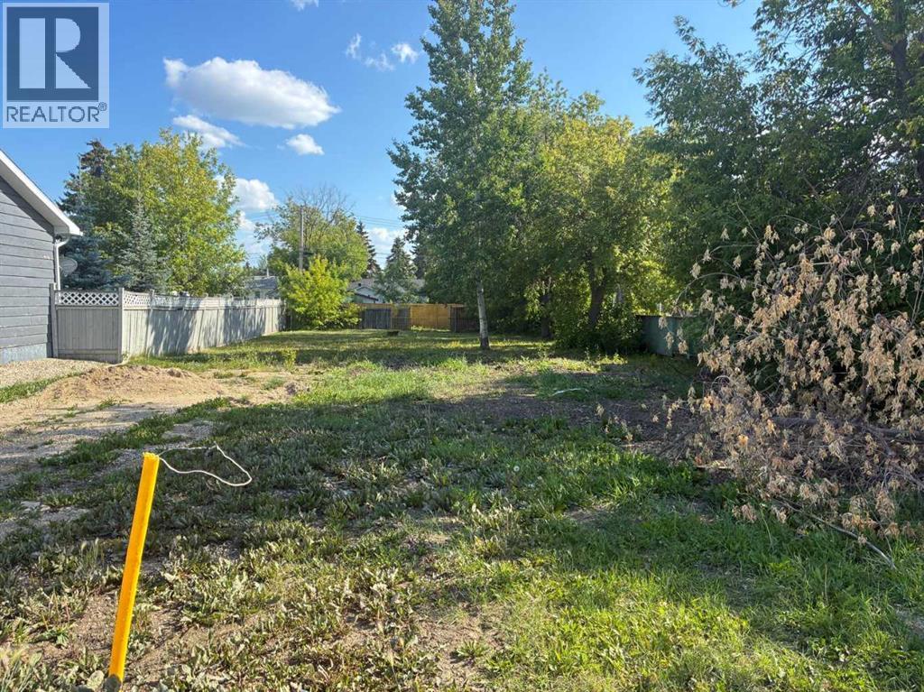 9659 Hillcrest Drive Property Photo 1