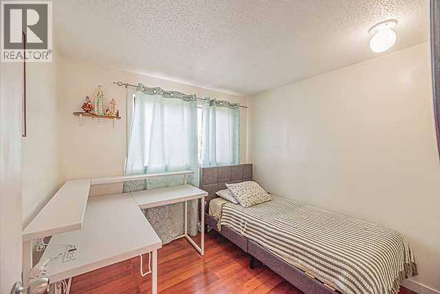 3326 Radcliffe Drive Se Property Photo 21