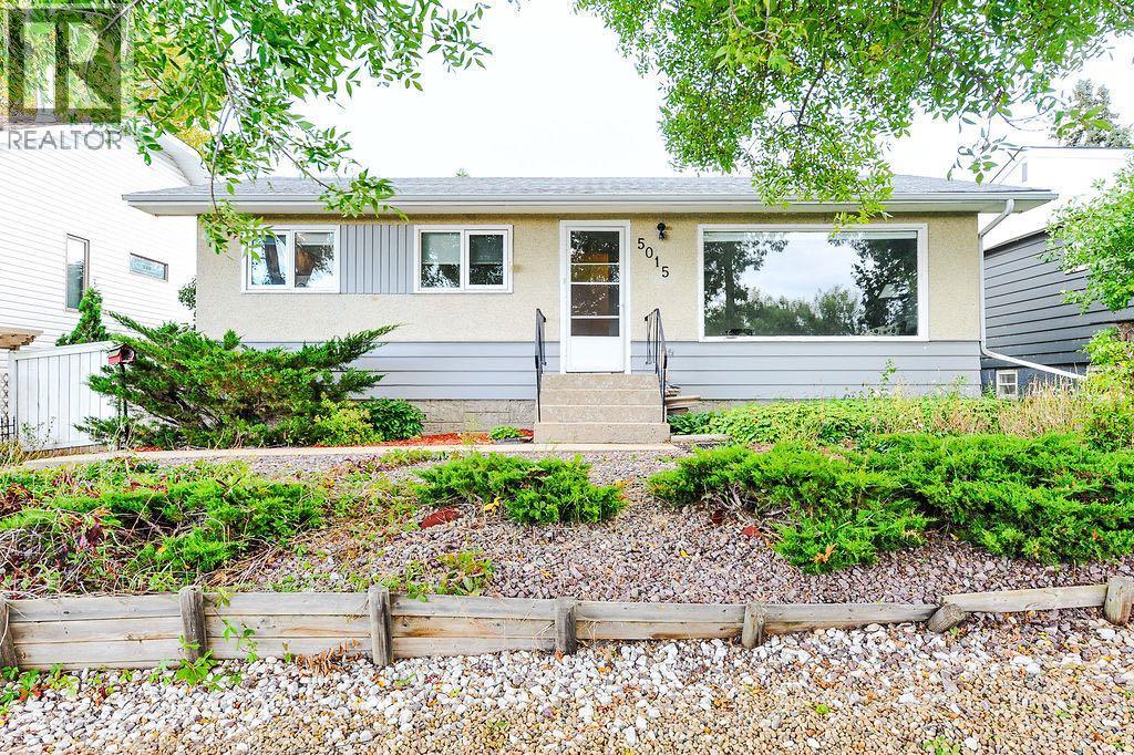 5015 58 Street Property Photo 1