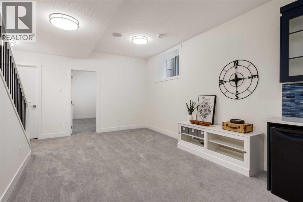 4629 72 Street Nw Property Photo 41