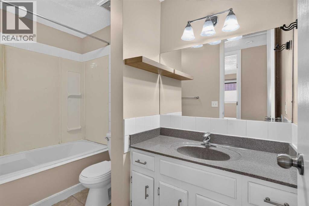 112 Abalone Place Ne Property Photo 15