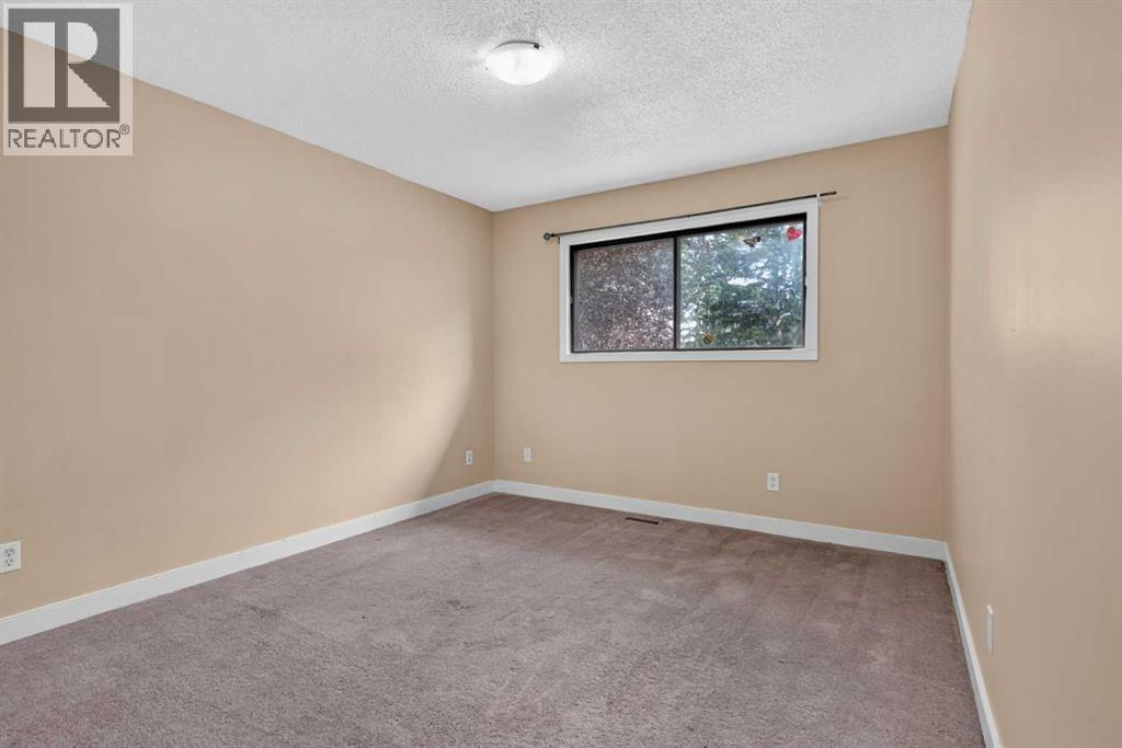 112 Abalone Place Ne Property Photo 18