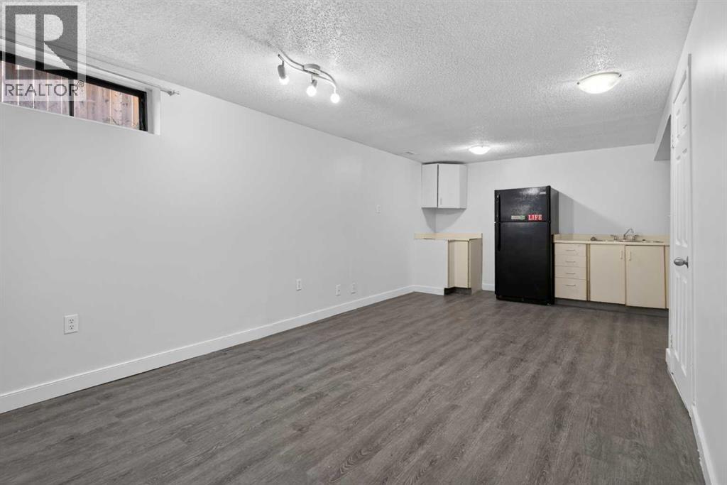 112 Abalone Place Ne Property Photo 25