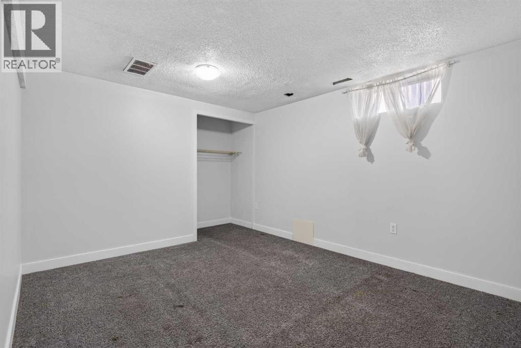 112 Abalone Place Ne Property Photo 32