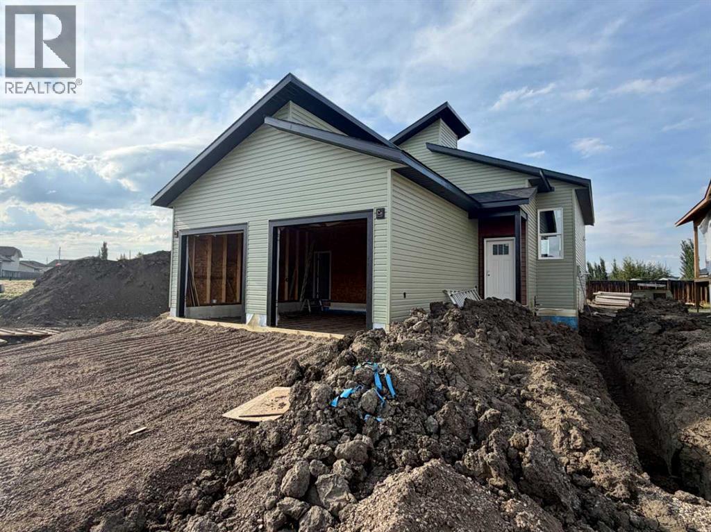 9216 95 Avenue Property Photo 1