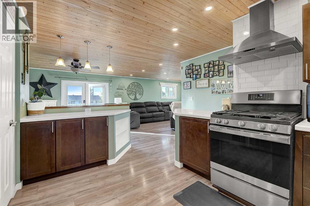 9238 111 Avenue Property Photo 13