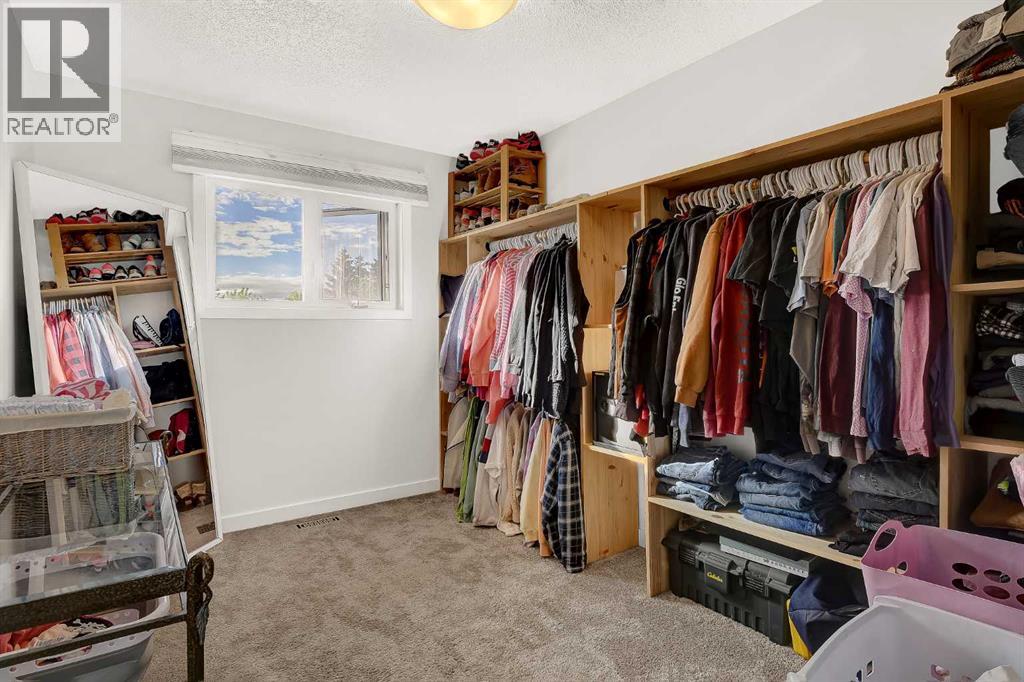 9238 111 Avenue Property Photo 20