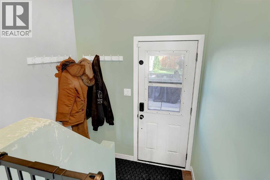 9238 111 Avenue Property Photo 21