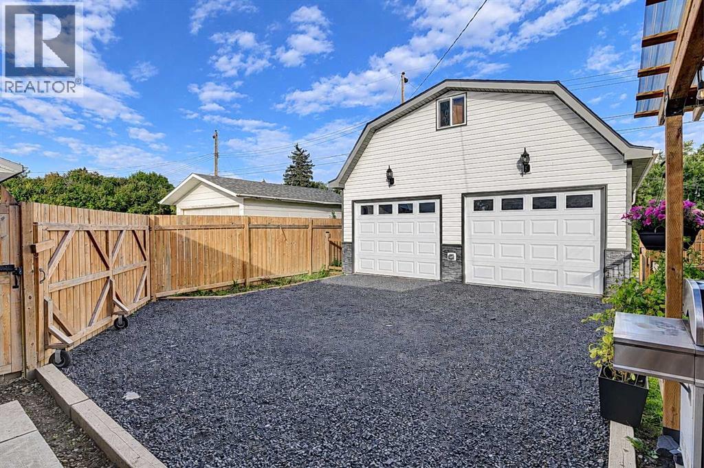 9238 111 Avenue Property Photo 37