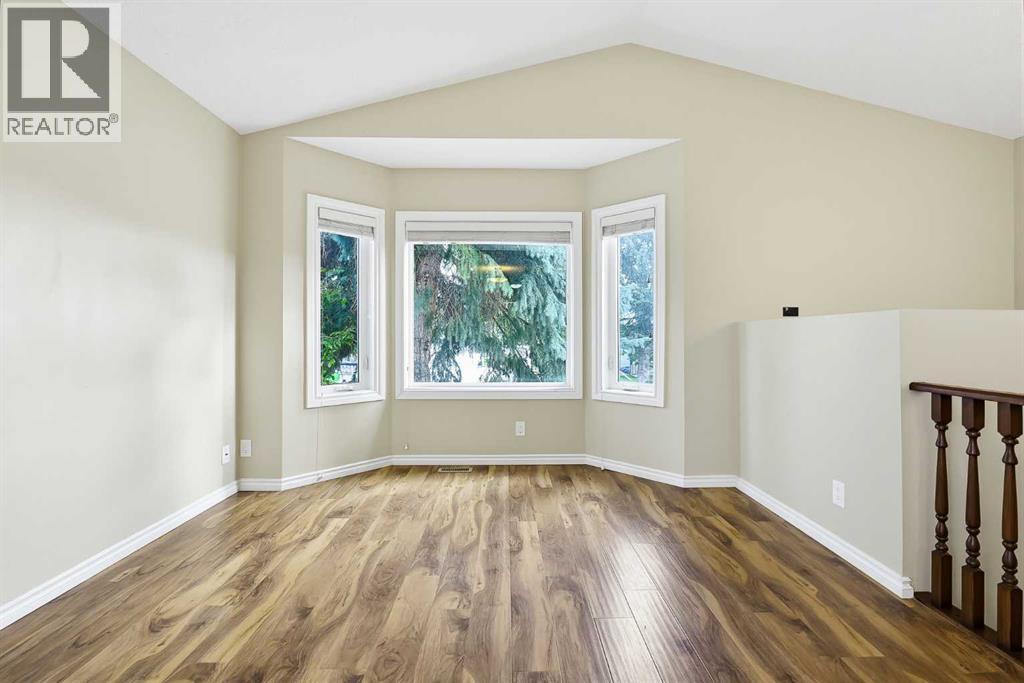 13 Shawglen Court Sw Property Photo 5