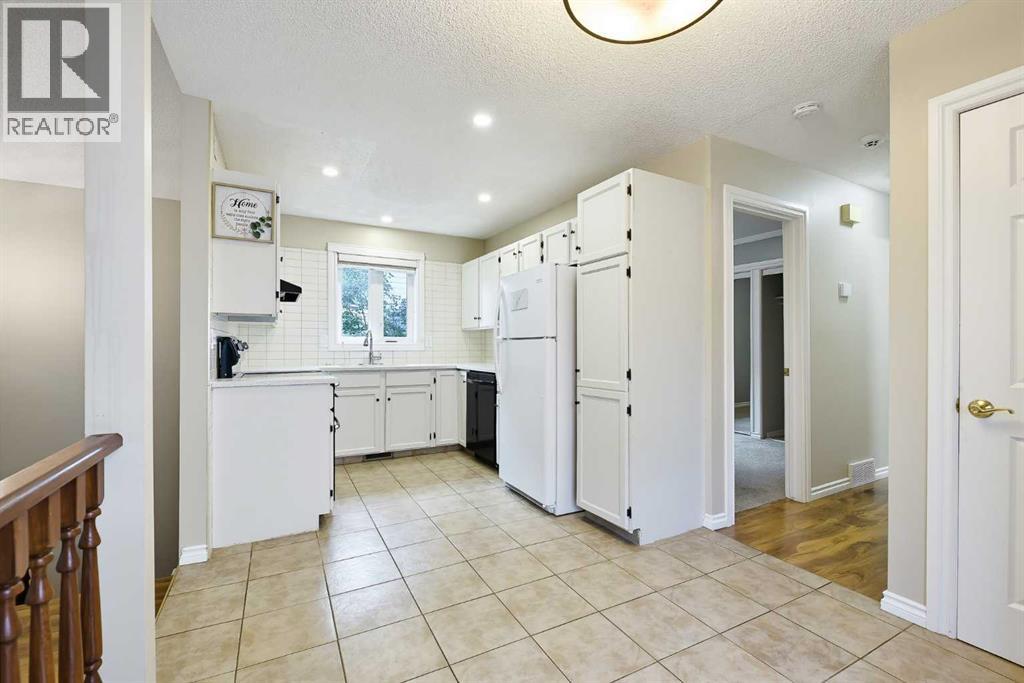 13 Shawglen Court Sw Property Photo 9