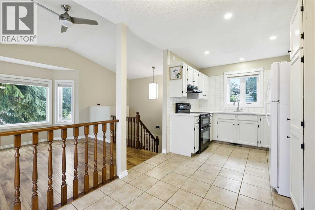 13 Shawglen Court Sw Property Photo 10
