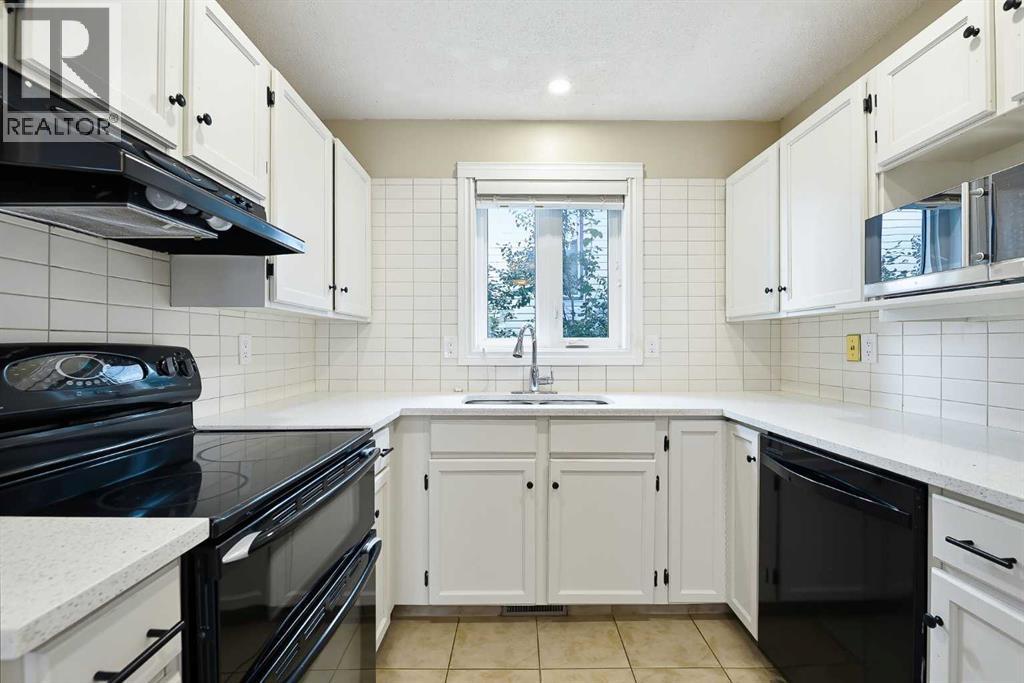 13 Shawglen Court Sw Property Photo 12