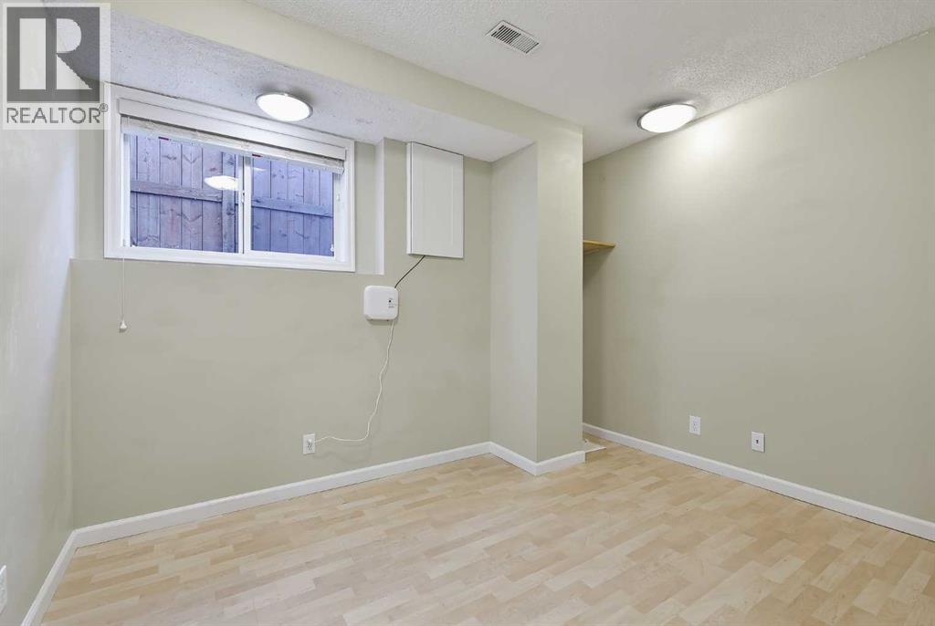 13 Shawglen Court Sw Property Photo 26