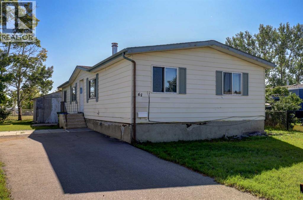 61 Huntstrom Drive Ne Property Photo 1