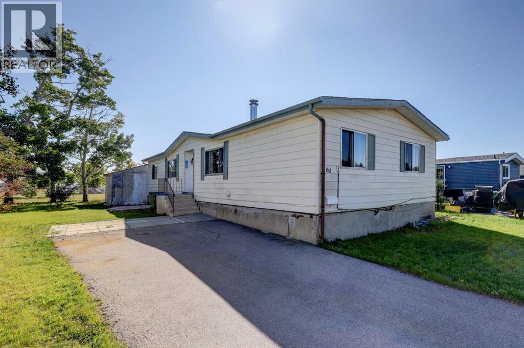61 Huntstrom Drive Ne Property Photo 7