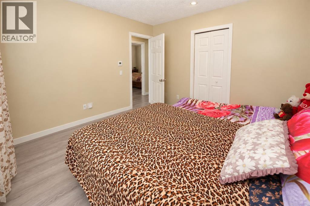 707 Malvern Drive Ne Property Photo 14