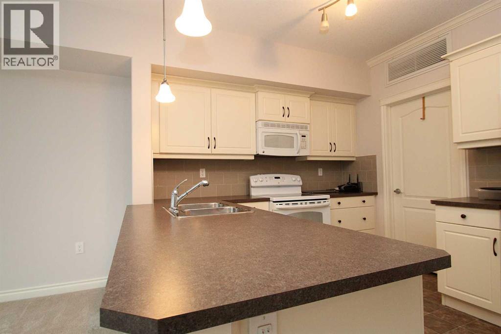 6 Michener Boulevard Property Photo 9