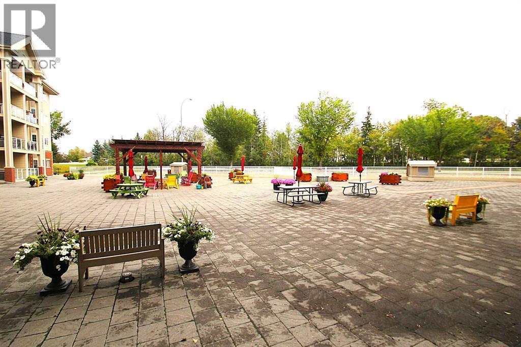 6 Michener Boulevard Property Photo 21