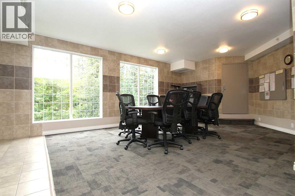 6 Michener Boulevard Property Photo 26
