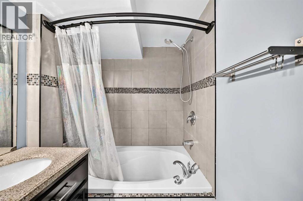 4912 Rundlehorn Drive Ne Property Photo 30