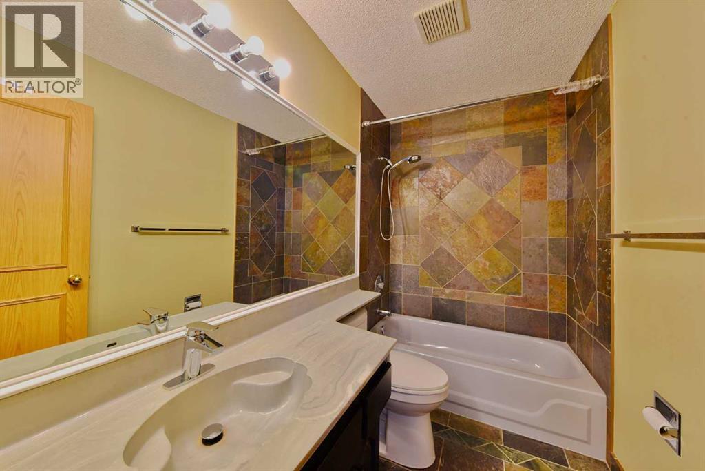 131 Hawkstone Drive Nw Property Photo 15