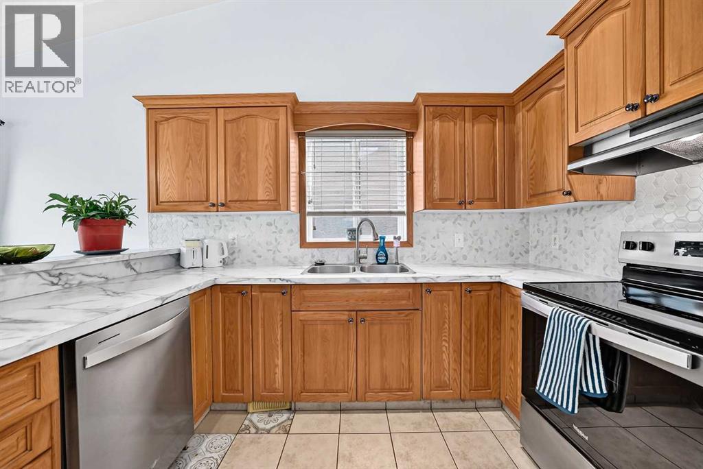 184 Douglas Ridge Green Se Property Photo 10