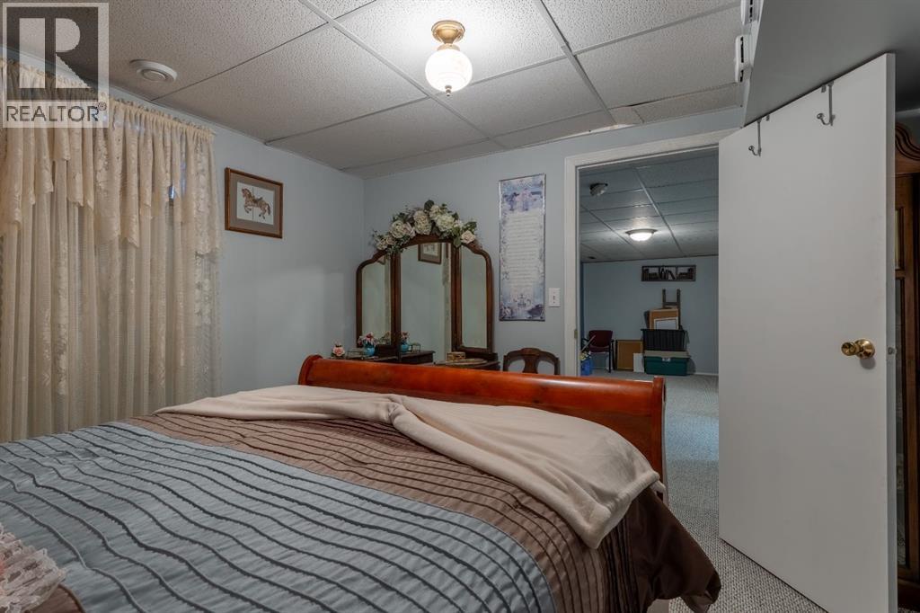135 Jerry Potts Boulevard West Property Photo 30