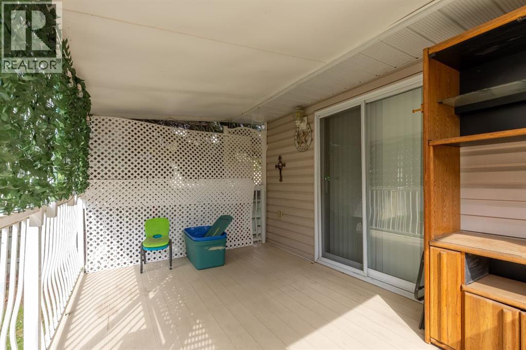 135 Jerry Potts Boulevard West Property Photo 34