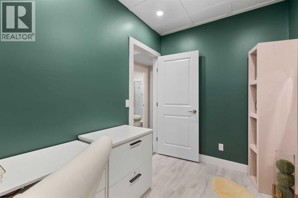 103 Nolancliff Crescent Nw Property Photo 35