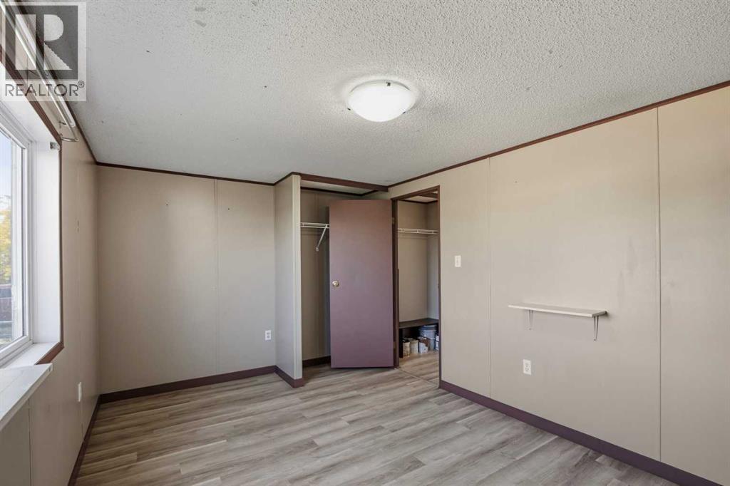 9711 103 Avenue Property Photo 10