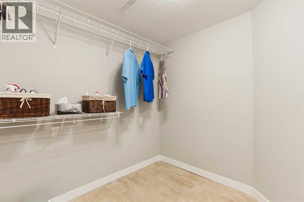 246 Woodpark Green Sw Property Photo 42