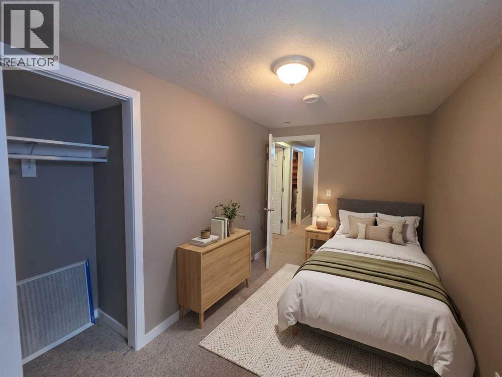 36 Castleglen Way Ne Property Photo 28