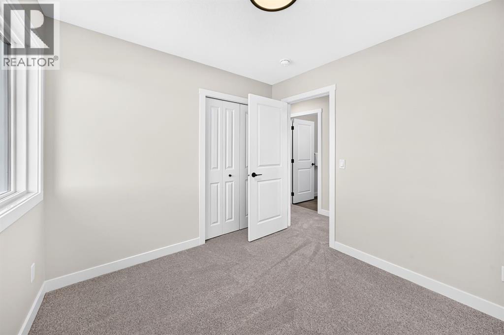 31 Fireside Common W Property Photo 32