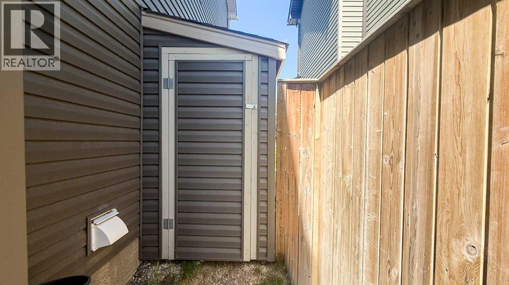 31 Ravenslea Crescent Se Property Photo 42