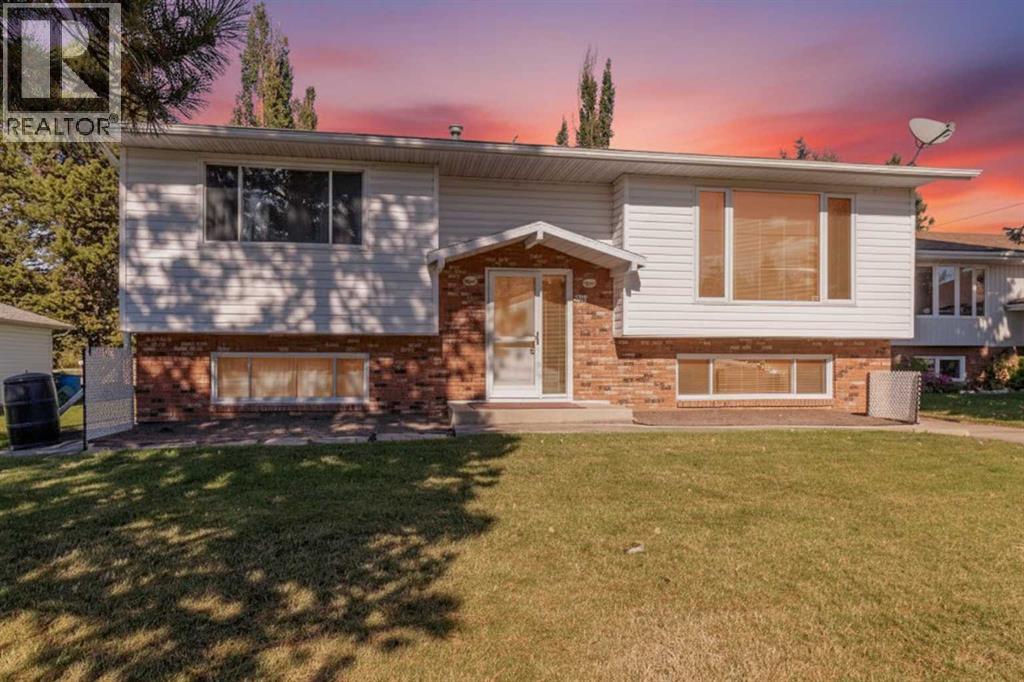 610 8 Street N Property Photo 3